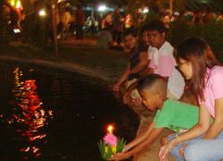 ตร.วัดพระยาไกรพร้อมรับมือลอยกระทงเอเชียทีค