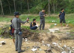 ชาวบ้านพบศพหญิงนิรนามริมหาดนาพญา