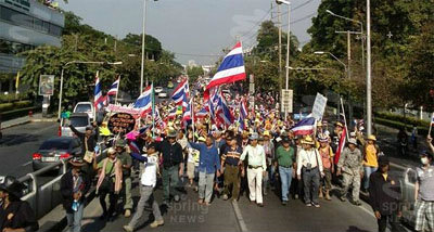 เกาะติดม็อบ! กปปส.เคลื่อนทั่วกรุง ไล่ยิ่งลักษณ์