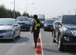 ถนนมิตรภาพรถหนึบต้องเปิดช่องทางพิเศษ