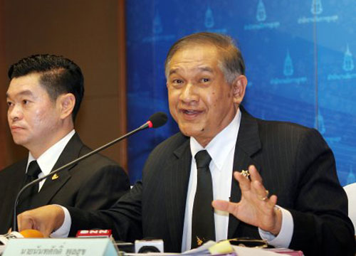 อัยการเล็งหารือหลังสุเทพเลื่อนคดีสั่งฆ่าปชช.