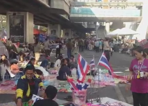 แกนนำกปปส.ปทุมวันเริ่มผลัดขึ้นเวทีปราศรัย