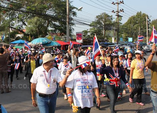 กปปส.สุราษฎร์ธานีปิดสถานที่ราชการหลายแห่ง