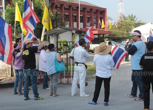 กปปส.ยะลายื่นแถลงการณ์ต่อต้านระบอบทักษิณ