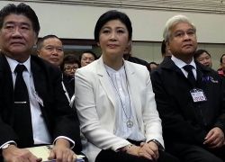 ยิ่งลักษณ์เดินทางร่วมประชุมกับพท.แล้ว