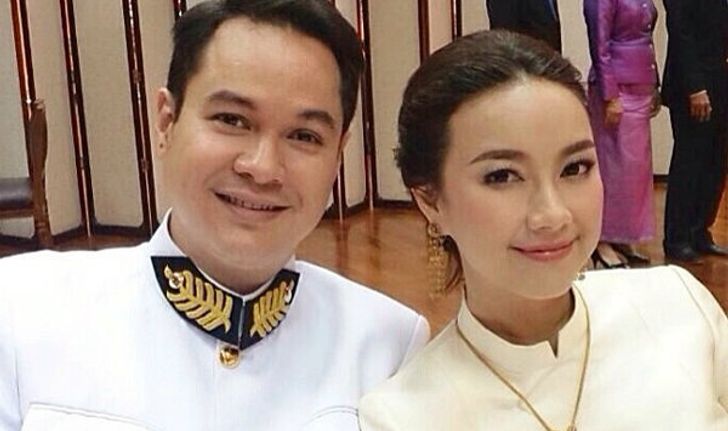 อ้อน ลัคนา ควง อัลเบิร์ท UHT เข้ารับพระราชทานน้ำสังข์