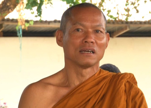 หลวงปู่เผย12พค.พามวลชนทำบุญ3จังหวัด