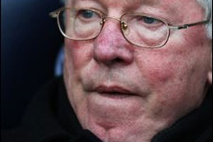 เฟอร์กี้ ลั่น ไม่ฝืนส่ง รูน ลงสนามหากไม่หาย