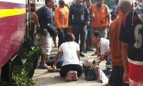 เยาวชนอายุ 17 มือยิงนักศึกษาบนรถไฟ ดอดมอบตัว