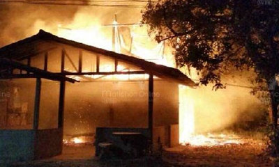 เพื่อนบ้านฮีโร่! บุกช่วยหนุ่มใหญ่เมาหลับกลางกองเพลิง