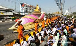 สั่งพศ.จับตา! พระธรรมกายธุดงค์ ทำกทม.รถติด