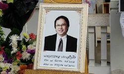 ศิลปิน-ดารา ร่วมอาลัย "อู๋ แมคอินทอช" วัดธาตุทอง-ไม่ชัดรวมตัวมีคอนเสิร์ตอีก