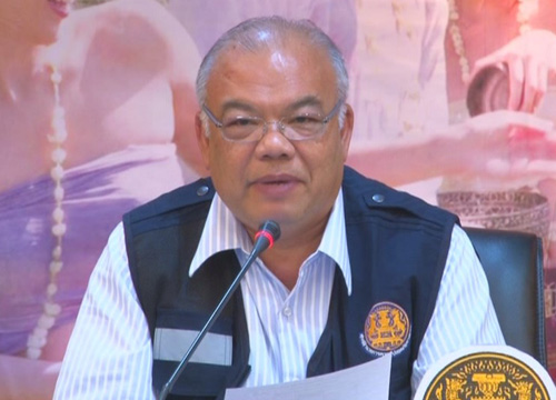 ปภ.แนะวิธีขับรถให้ปลอดภัยในหน้าฝนนี้