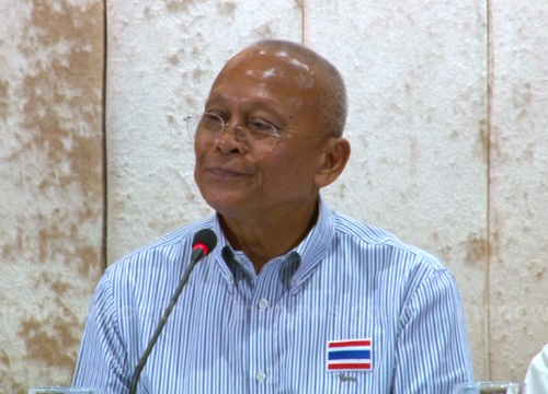 สุเทพเป็นกำลังใจให้นายกฯพาปท.ฝ่าวิกฤติ