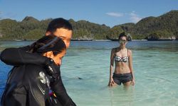 ปู ไปรยา กระชับรักโน้ต จับมือดำน้ำลึก ที่อินโดนีเซีย
