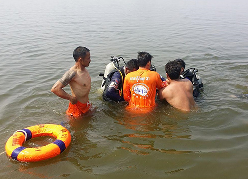 เด็ก7ขวบโคราชเล่นน้ำคลายร้อนจมน้ำตาย