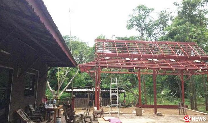 อดีตผอ.โรงเรียนปีนซ่อมโครงหลังคา สายไฟรั่วถูกดูดเสียชีวิต