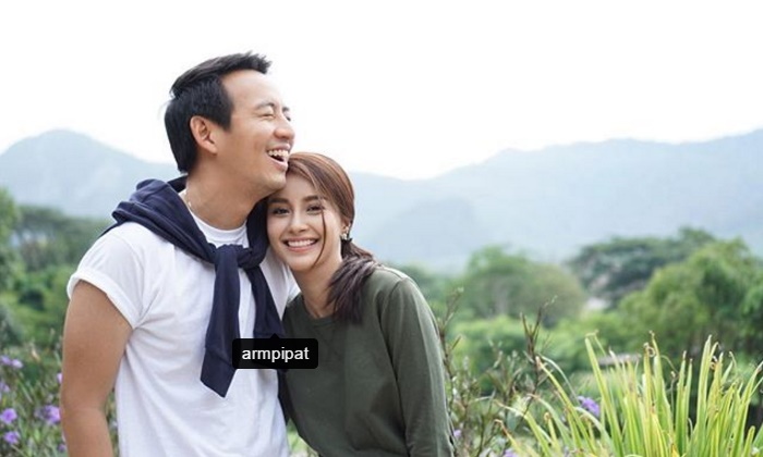 ชัดเจน! น้ำฝน พัชรินทร์ หน้าแนบอก "ดีเจอาร์ม"