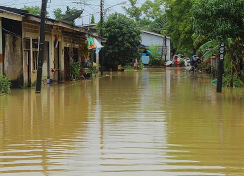 พังงายังอ่วมท่วมระลอก9-ลำปางฝนถล่มท่วมขังอื้อ