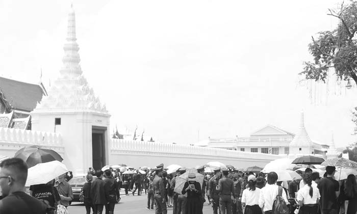 ประกาศสำนักพระราชวัง เรื่อง การถวายสักการะพระบรมศพ