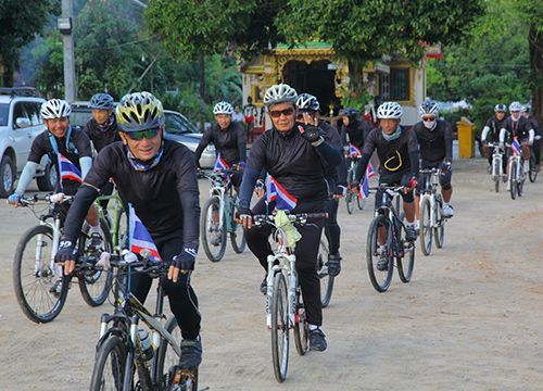 89นักปั่นจากสงขลามุ่งหน้าพระบรมมหาราชวังถึงพังงา