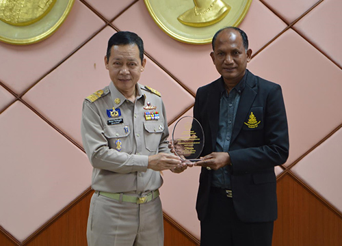อนุบาลทุ่งหว้าน้อมนำปรัชญาเศรษฐกิจพอเพียง