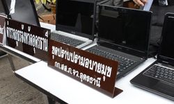 แม่พาลูก 13 ปีเป็นโจร ปีนเข้าไปลักทรัพย์ในค่ายตำรวจ