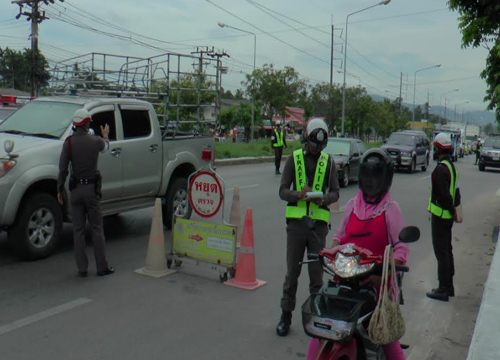 ตร.ระนองเข้มบังคับใช้กม.จราจรรับสงกรานต์