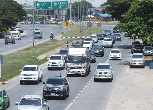 ถ.มิตรภาพโคราชรถติด5จุด-เปิดช่องพิเศษ1จุด