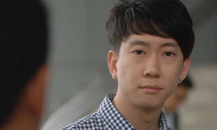 'เบนซ์ เรซซิ่ง' รายงานตัวศาล ยันไม่หนักใจคดี