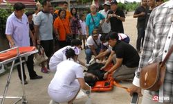 สลดรับเปิดเทอม! หนุ่มบุกยิงครูสาวบรรจุใหม่ ก่อนฆ่าตัวตายหน้าโรงเรียน