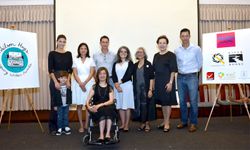 เมืองไทยประกันชีวิต สนับสนุนโครงการ Neilson Hays Young Writers Awards 2017