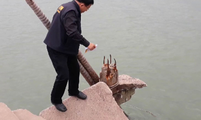 สะพานปลาจันทบุรีทรุดตัวพังถล่ม นศ.เจ็บ 15
