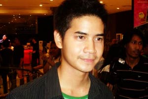 ฟรอยด์ โต้เฝ้า แตงโม ตามงานปัดมือ 3 ก้อง