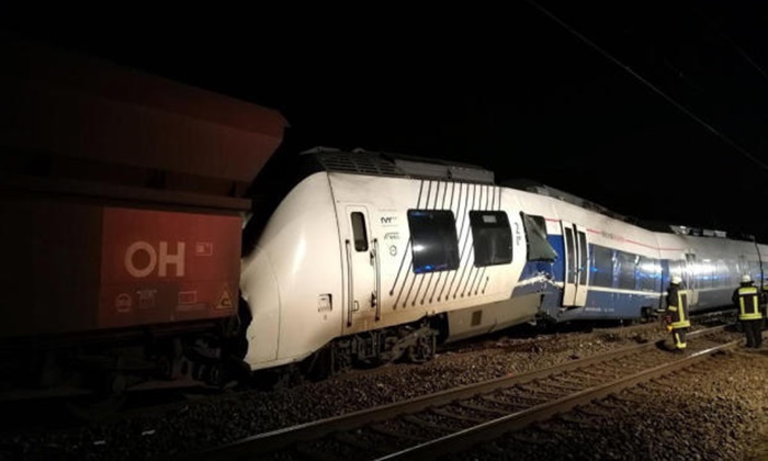 รถไฟเยอรมนีชนรถไฟสินค้า บาดเจ็บระนาวกว่า 50 คน