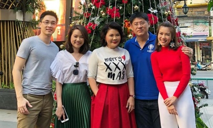 สรยุทธ หวนคืนสังสรรค์คริสต์มาส-ปีใหม่ กับนักข่าวรุ่นน้อง