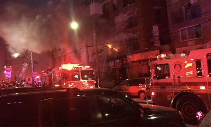 ไฟไหม้อพาร์ทเมนท์ในนิวยอร์ก เจ็บอย่างน้อย 23 คน