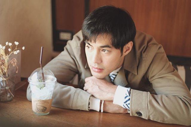 ท็อป จรณ