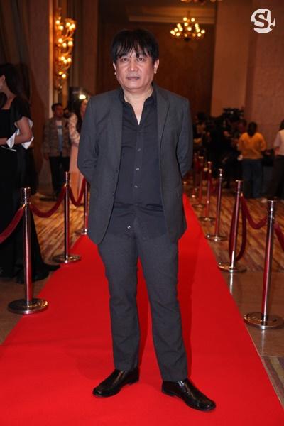 ป้อน นิพนธ์ ผิวเณร