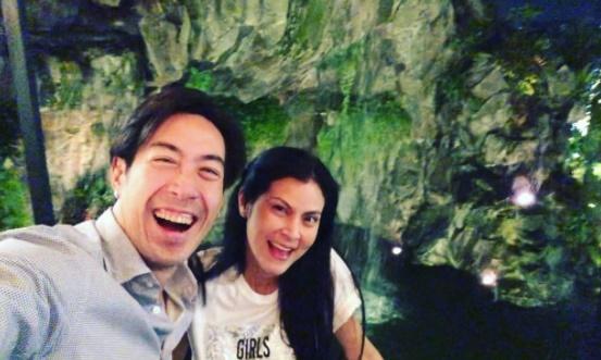 เจ เจตริน ปิ่น เก็จมณี