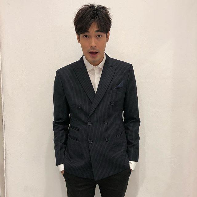 หน่อง ธนา