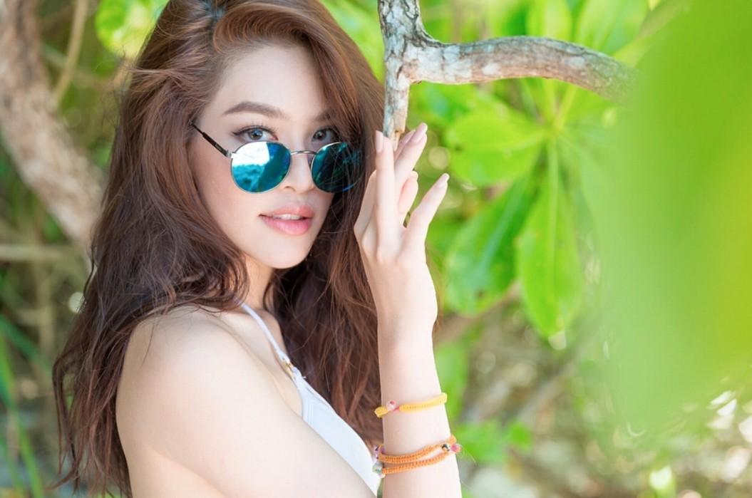 เกรซ กาญจน์เกล้า 