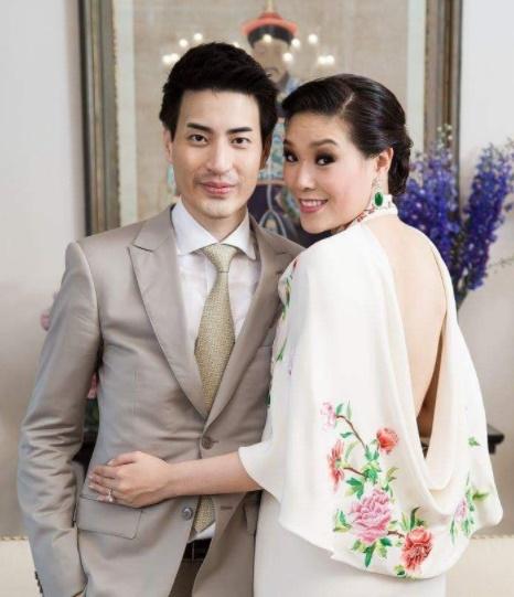 นัท ธนัท ตันอนุชิตติกุล