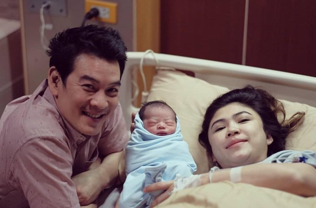 ชาคริต แย้มนาม น้องโพธิ์
