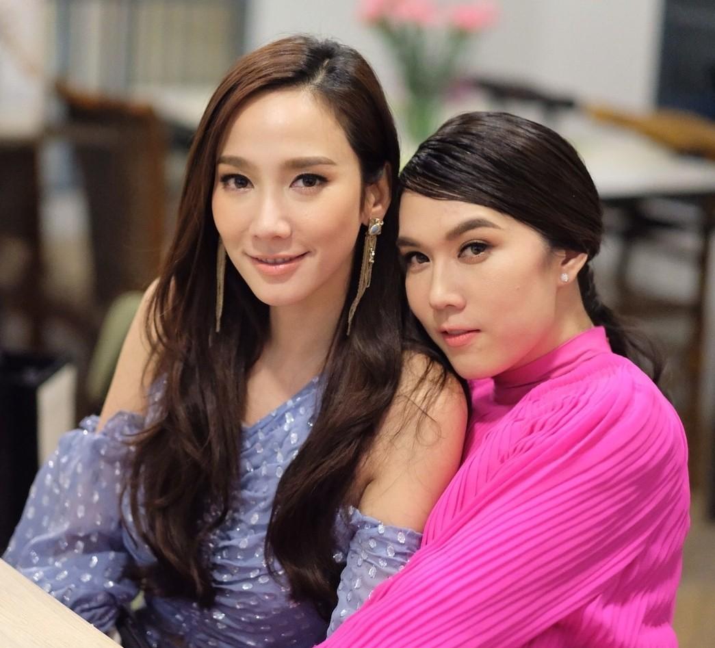 อั้ม พัชราภา เมย์ เฟื่องอารมย์