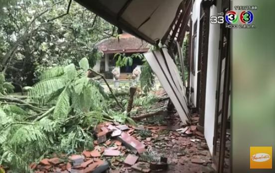 สภาพบ้านหลังถูกพายุพัดถล่ม บ้านนีโน่ จังหวัดเชียงใหม่