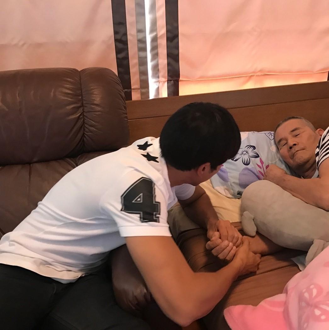 ณเดชน์ คูกิมิยะ กับคุณพ่อ