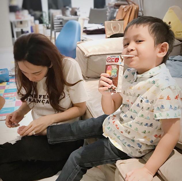 แม่เป้ยดูแลลูกดีมาก 