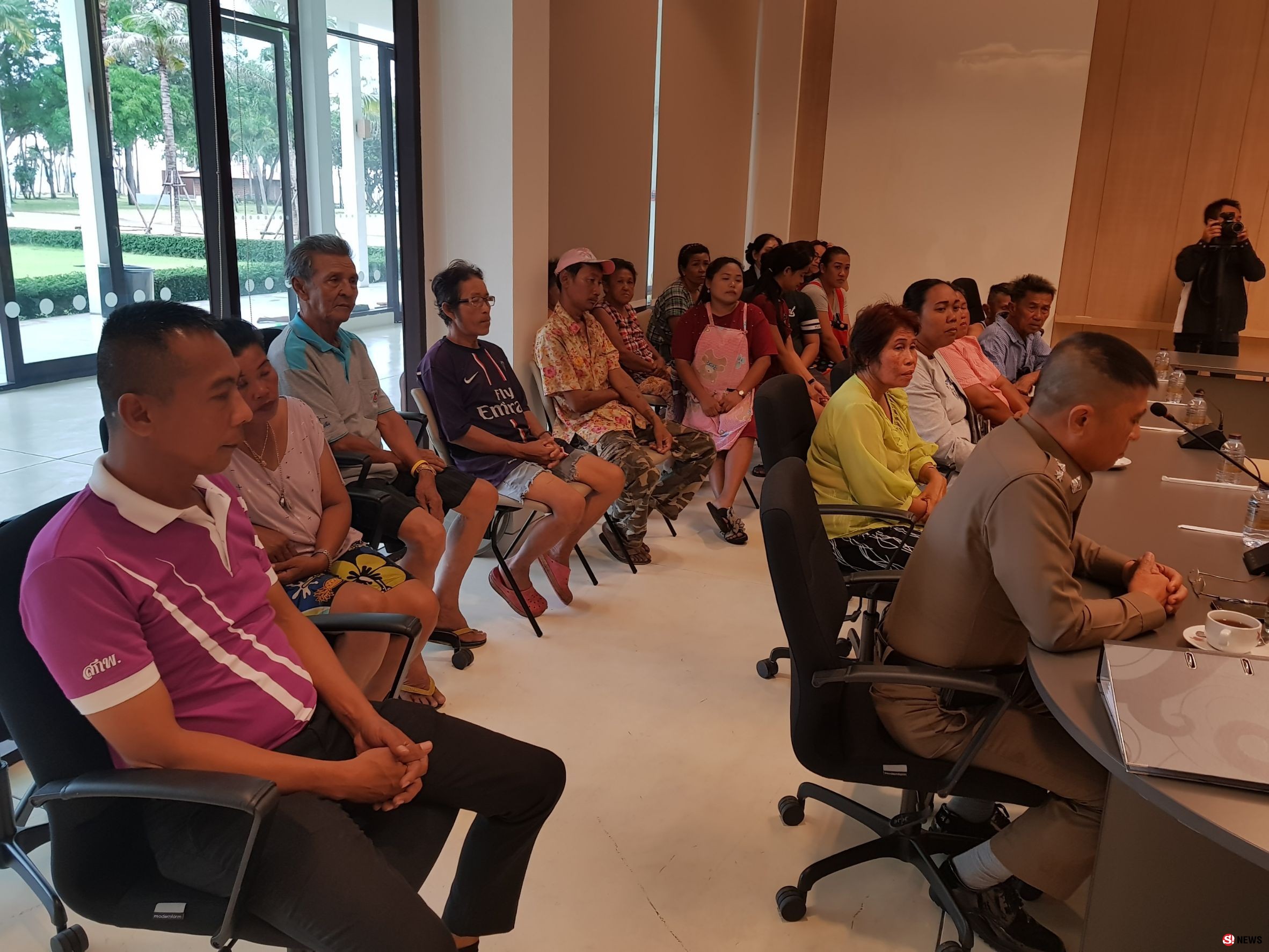 ผบ.ตร.ช่วยด้วย! ชาวโรงโป๊ะวอนเห็นใจสร้างโครงการสะพานลอยตรงข้ามสถานพักฟื้นตร.