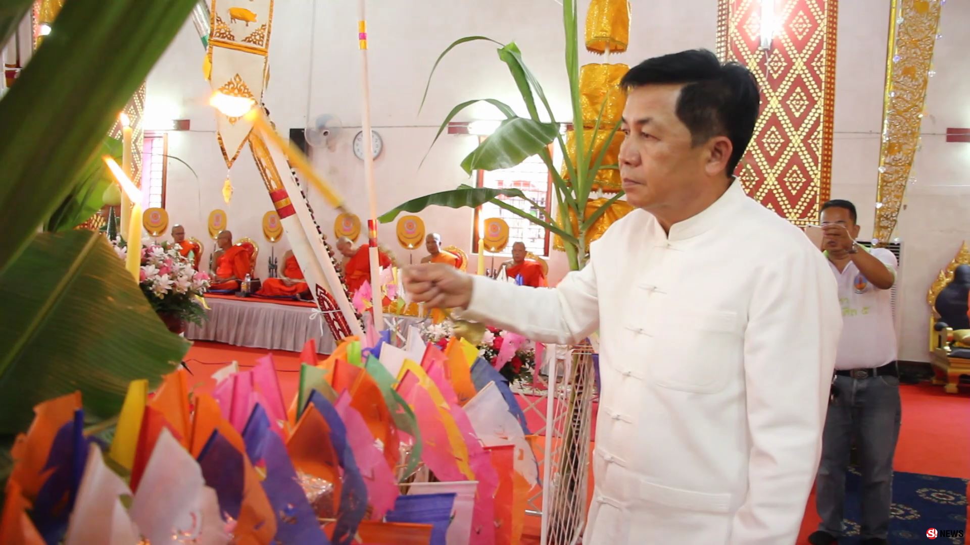 พะเยา...คณะสงฆ์ ผู้ว่าราชการ จ.พะเยา จะนำข้าราชการ ประชาชน เจริญพระพุทธมนต์อธิฐานจิตภาวนา เพื่อให้น้องๆ 13 คน ปลอดภัยกลับสู่อ้อมกอดพ่อแม่โดยเร็ว